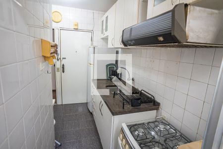 Apartamento à venda com 85m², 3 quartos e 1 vaga Apartamento à venda com 85m², 3 quartos e 1 vagaCozinha