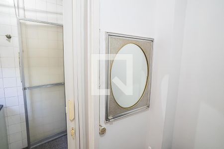 Apartamento à venda com 85m², 3 quartos e 1 vaga Apartamento à venda com 85m², 3 quartos e 1 vagaÁrea de Serviço - quarto