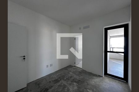 Apartamento à venda com 227m², 4 quartos e 4 vagasSuíte 1