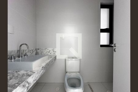 Apartamento à venda com 227m², 4 quartos e 4 vagasBanheiro Suíte 4