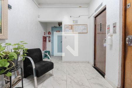 Studio à venda com 42m², 1 quarto e sem vaga Studio à venda com 42m², 1 quarto e sem vagaHall de entrada