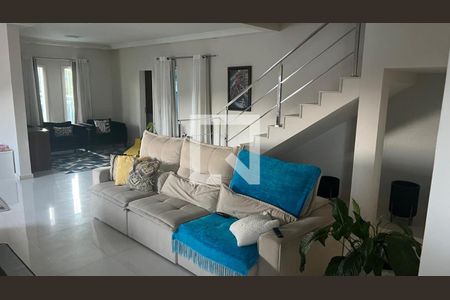 Casa à venda com 570m², 5 quartos e 2 vagas