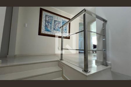 Casa à venda com 570m², 5 quartos e 2 vagas
