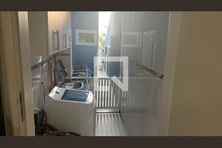 Casa à venda com 570m², 5 quartos e 2 vagas