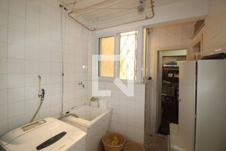 Apartamento à venda com 109m², 3 quartos e 1 vagaÁrea de serviço 