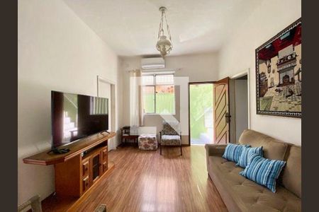 Casa à venda com 3 quartos, 107m² em Centro, Niterói