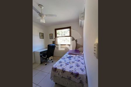Casa à venda com 70m², 2 quartos e 1 vaga