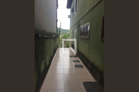 Casa à venda com 5 quartos, 390m² em Pendotiba, Niterói