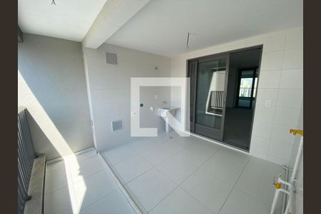 Apartamento à venda com 275m², 3 quartos e 4 vagas