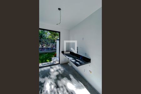 Casa de condomínio à venda com 112m², 2 quartos e 2 vagasCozinha