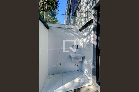 Casa de condomínio à venda com 112m², 2 quartos e 2 vagasÁrea de Serviço