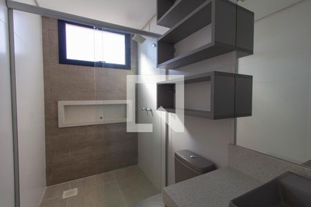 Apartamento para alugar com 85m², 2 quartos e 2 vagas Apartamento para alugar com 85m², 2 quartos e 2 vagasBanheiro da Suíte