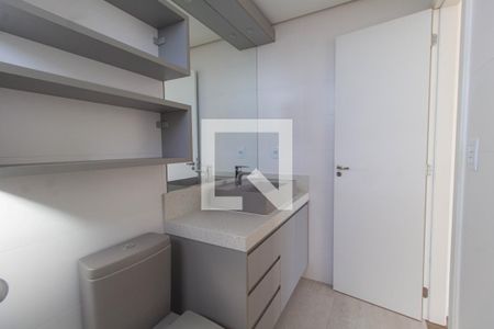 Apartamento para alugar com 85m², 2 quartos e 2 vagas Apartamento para alugar com 85m², 2 quartos e 2 vagasBanheiro da Suíte