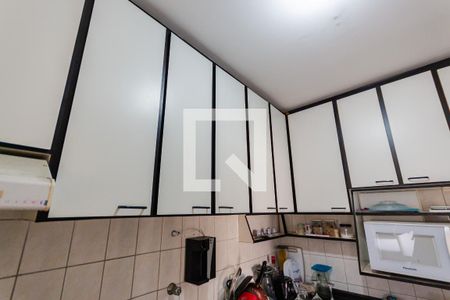 Apartamento à venda com 80m², 3 quartos e 1 vagaArmário