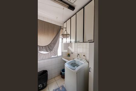 Apartamento à venda com 80m², 3 quartos e 1 vagaÁrea de Serviço