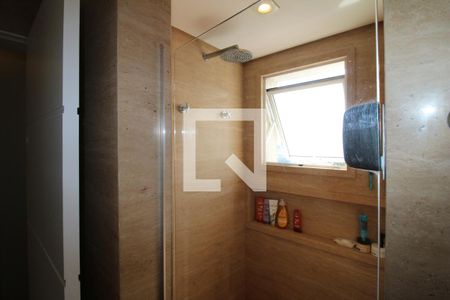 Apartamento à venda com 321m², 4 quartos e 6 vagasQuarto 4 - Banheiro