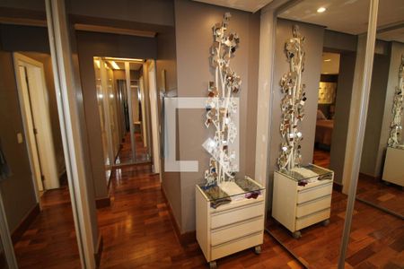 Apartamento à venda com 321m², 4 quartos e 6 vagasQuarto 4