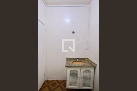 Casa à venda com 220m², 2 quartos e 3 vagas Casa à venda com 220m², 2 quartos e 3 vagasBanheiro