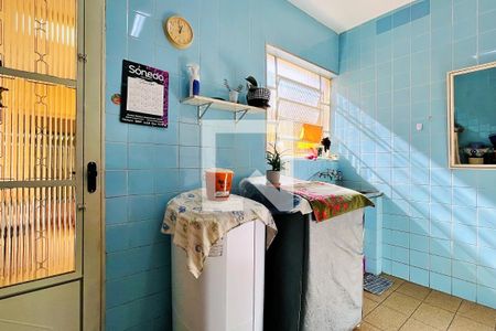 Casa à venda com 283m², 3 quartos e 2 vagas Casa à venda com 283m², 3 quartos e 2 vagasÁrea de Serviço