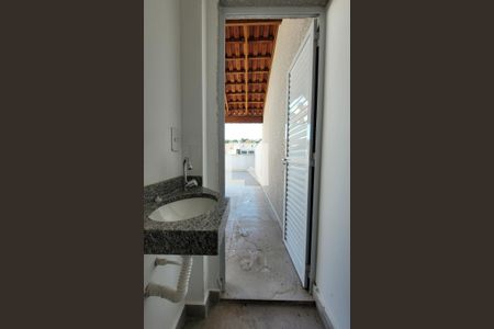 Apartamento à venda com 94m², 2 quartos e 2 vagas Apartamento à venda com 94m², 2 quartos e 2 vagasLavanderia/Banheiro