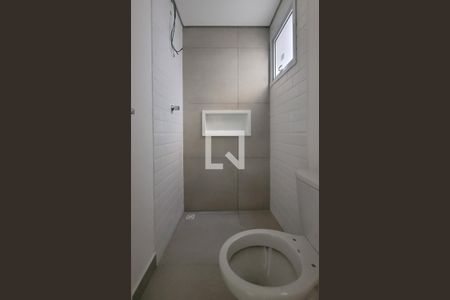 Apartamento à venda com 95m², 2 quartos e 2 vagas Apartamento à venda com 95m², 2 quartos e 2 vagasBanheiro