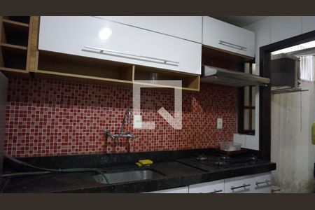 Casa à venda com 270m², 5 quartos e sem vagaCozinha