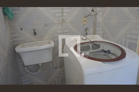 Casa à venda com 270m², 5 quartos e sem vagaSegundo Andar - Area de Serviço