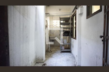 Casa à venda com 270m², 5 quartos e sem vagaÁrea de Serviço