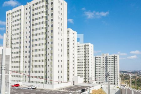 Apartamento à venda com 47m², 2 quartos e 1 vaga Apartamento à venda com 47m², 2 quartos e 1 vagaFachada