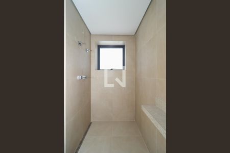 Apartamento à venda com 186m², 4 quartos e 3 vagas Apartamento à venda com 186m², 4 quartos e 3 vagasBanheiro da Suíte 1