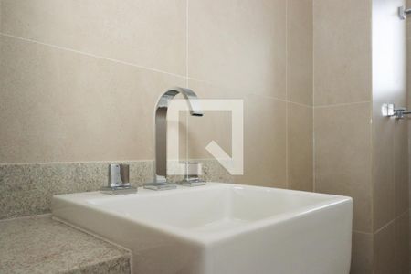 Apartamento à venda com 186m², 4 quartos e 3 vagas Apartamento à venda com 186m², 4 quartos e 3 vagasBanheiro