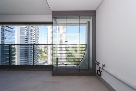 Apartamento à venda com 186m², 4 quartos e 3 vagas Apartamento à venda com 186m², 4 quartos e 3 vagasÁrea de Serviço