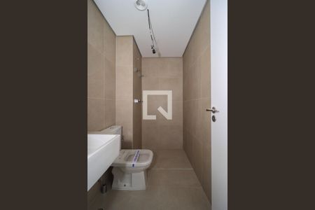 Apartamento à venda com 186m², 4 quartos e 3 vagas Apartamento à venda com 186m², 4 quartos e 3 vagasBanheiro da Suíte 2