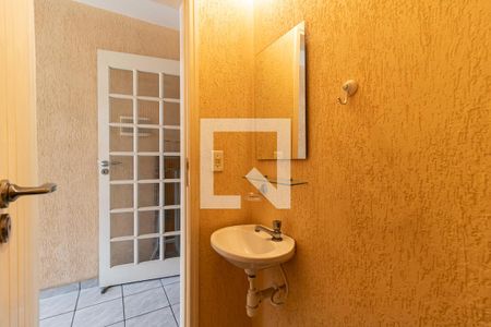 Casa à venda com 200m², 10 quartos e sem vaga Casa à venda com 200m², 10 quartos e sem vagaBanheiro 3 - Segundo Piso