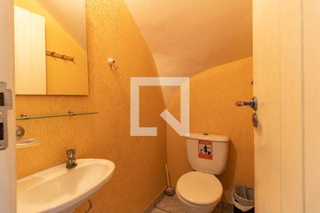 Casa à venda com 200m², 10 quartos e sem vaga Casa à venda com 200m², 10 quartos e sem vagaBanheiro 3 - Segundo Piso