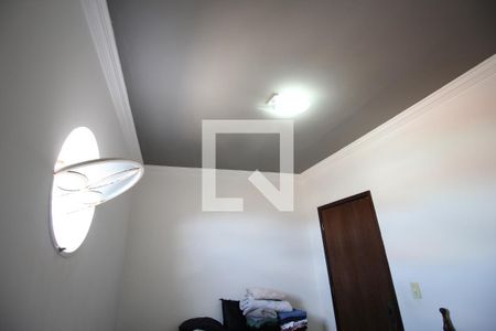 Casa à venda com 240m², 6 quartos e 8 vagasQuarto 2 – casa 2