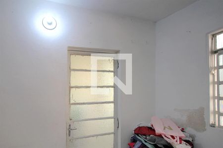 Casa à venda com 240m², 6 quartos e 8 vagasQuarto de Serviço