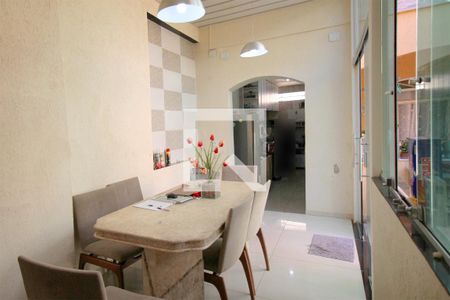 Casa à venda com 240m², 6 quartos e 8 vagasCopa