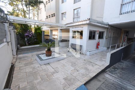 Apartamento para alugar com 55m², 2 quartos e 1 vagaFachada e portaria