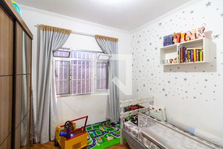 Casa à venda com 174m², 3 quartos e 2 vagas Casa à venda com 174m², 3 quartos e 2 vagasQuarto 2