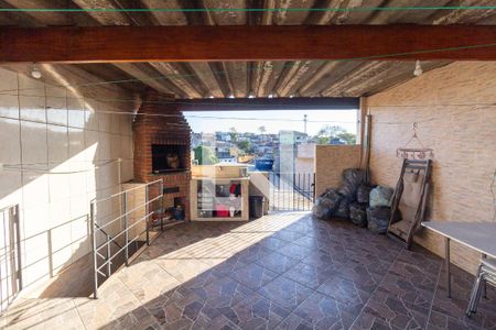 Casa à venda com 174m², 3 quartos e 2 vagas Casa à venda com 174m², 3 quartos e 2 vagasÁrea de serviço