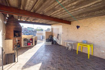 Casa à venda com 174m², 3 quartos e 2 vagas Casa à venda com 174m², 3 quartos e 2 vagasÁrea de serviço