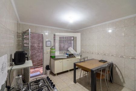 Casa à venda com 174m², 3 quartos e 2 vagas Casa à venda com 174m², 3 quartos e 2 vagasCozinha