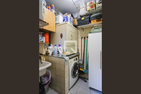 Apartamento à venda com 77m², 2 quartos e 1 vagaÁrea de serviço
