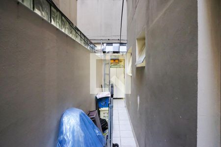 Apartamento à venda com 77m², 2 quartos e 1 vagaVaranda 2