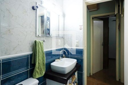 Apartamento à venda com 77m², 2 quartos e 1 vagaBanheiro