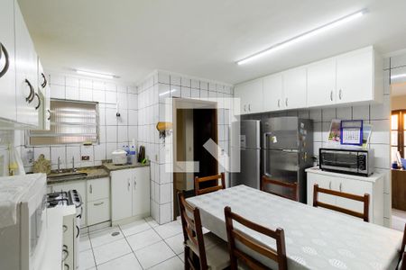 Casa à venda com 336m², 3 quartos e 6 vagas Casa à venda com 336m², 3 quartos e 6 vagasCozinha