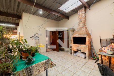 Casa à venda com 336m², 3 quartos e 6 vagas Casa à venda com 336m², 3 quartos e 6 vagasÁrea de serviço