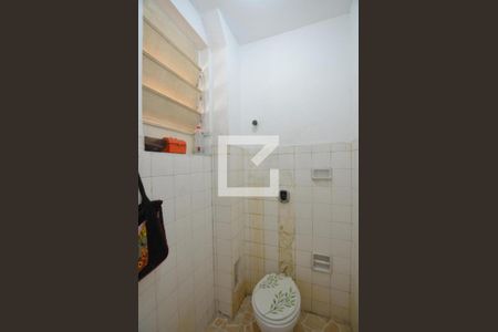 Apartamento à venda com 115m², 2 quartos e sem vagaBanheiro