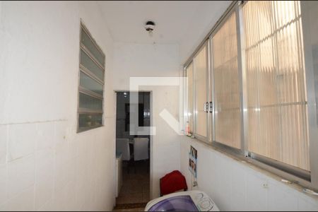 Apartamento à venda com 115m², 2 quartos e sem vagaÁrea de Serviço